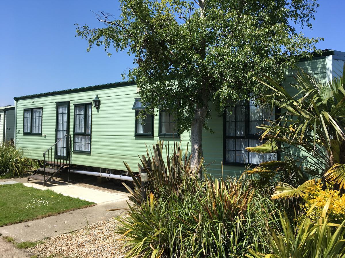 Fort Holiday Park Sandown Exterior photo